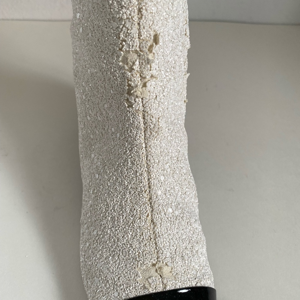 SOLD☄️ON TRADESY DEFECTIVE CHANEL RUNWAY ‘ASTRONAUT’ COLLECTION BOOT - Picture 13 of 15